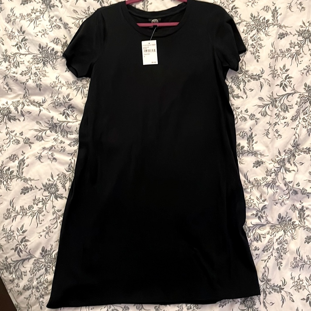New black tshirt dress size S